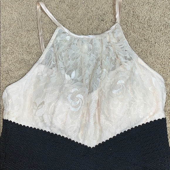 Dress - Picture 2 of 6